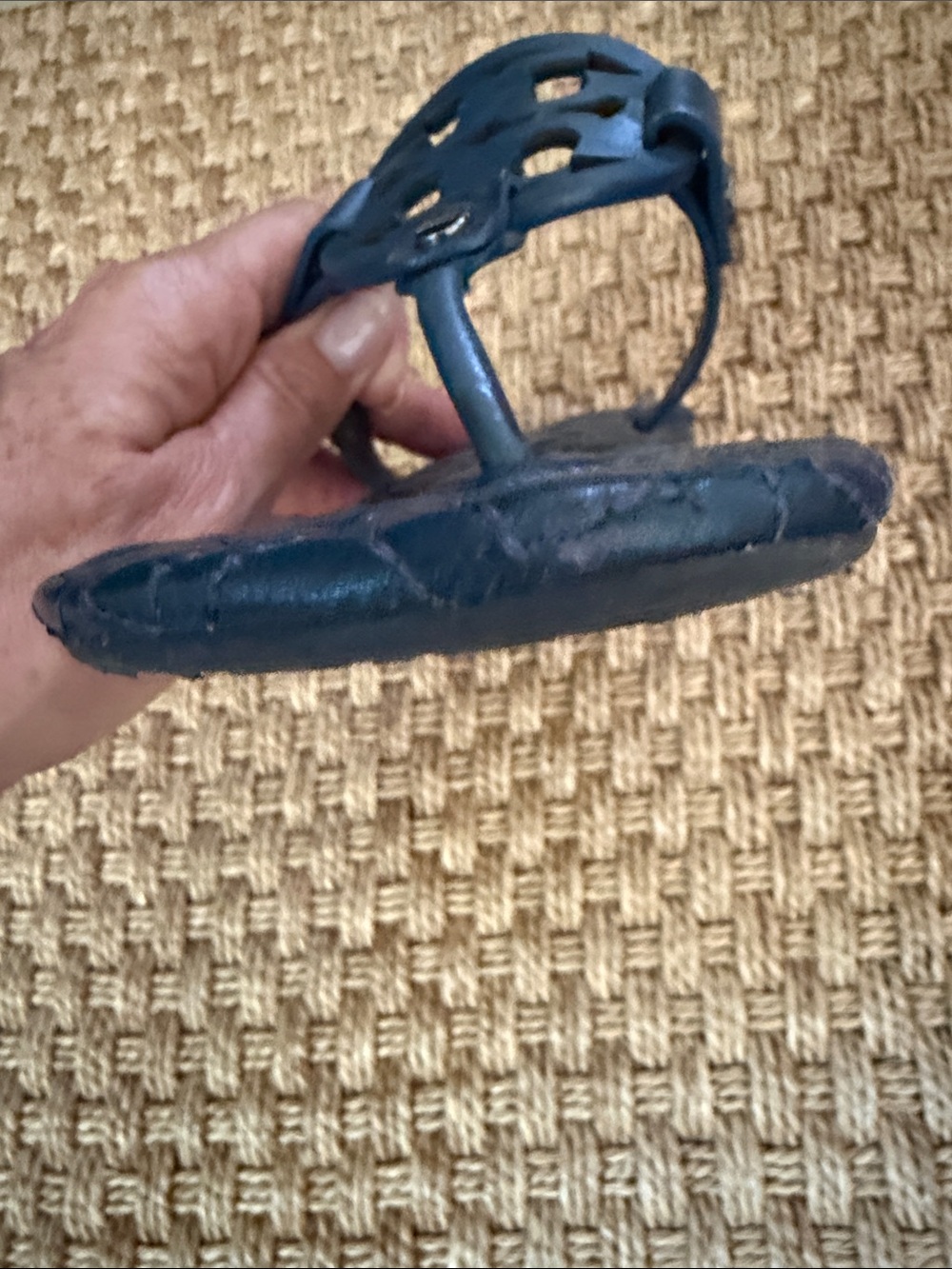Tory Burch Miller Logo Medallion Thong Sandals Navy 7.5 - Picture 8 of 8